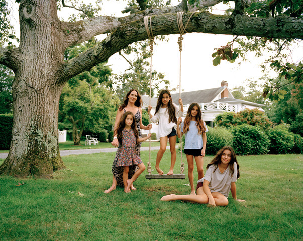 Raegan Moya-Jones with her girls